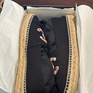 Chanel espadrilles. Size 41.